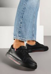 Czarne Sneakersy Skórzane Tenisówki z Ozdobną Perforacją Tilliane. Czarne trampki Born2be, bez wzorów, bez zapięcia. W wyprzedaży za 152.99 zł.