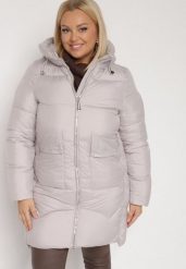 Jasnoszara Długa Pikowana Kurtka z Nieodpinanym Kapturem Mevessia. Szare kurtki Born2be, l, bez wzorów, z jeansu, eleganckie. Za 239.99 zł.