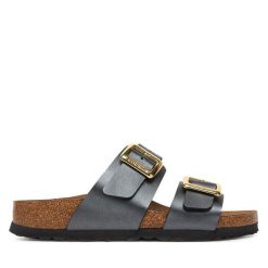 Klapki Birkenstock. Czarne klapki Birkenstock, bez wzorów, bez obcasa, bez zapięcia. Za 509.99 zł.