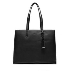 Torebka Calvin Klein. Czarne shopper bag Calvin Klein, bez wzorów, bez dodatków. Za 449.99 zł.