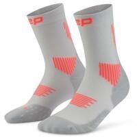 Damskie krótkie skarpety kompresyjne sportowe Core Run do połowy łydki CEP. Szare skarpetki CEP, bez wzorów, z elastanu. Za 84.00 zł.