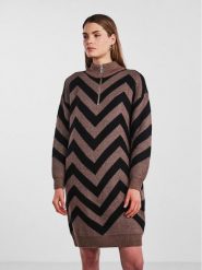 YAS Sukienka dzianinowa 26030801 Brązowy Regular Fit. Brązowe sukienki YAS, l, bez wzorów, z dzianiny, bez kołnierzyka, bez ramiączek. Za 249.99 zł.
