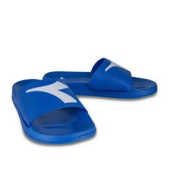 Klapki DIADORA CRAWL BOX. Niebieskie klapki Diadora, bez wzorów, bez obcasa, bez zapięcia. Za 49.99 zł.