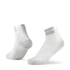 Skarpety biegowe Buff Coolnet Quarter Sock CQ. Białe skarpetki Buff, bez wzorów, z elastanu. Za 83.99 zł.