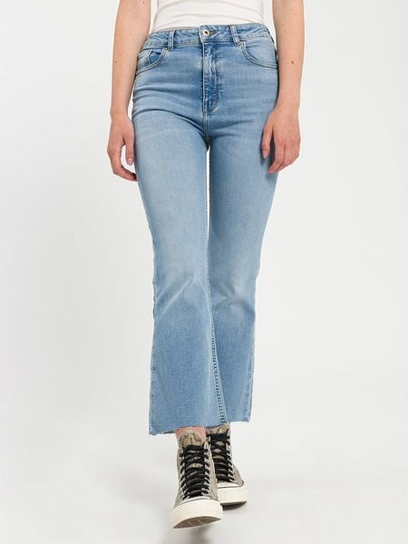 Cross Jeans Dżinsy - Flare fit - w kolorze błękitnym rozmiar: W26. Niebieskie jeansy Cross Jeans, z aplikacjami, z jeansu, klasyczne, z podwyższonym stanem. Za 57.20 zł.