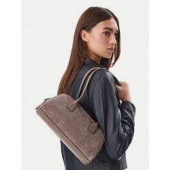 Torebka KARL LAGERFELD. Szare torebki klasyczne KARL LAGERFELD, bez wzorów, klasyczne, bez dodatków. Za 1,099.00 zł.