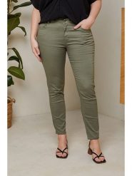 Curvy Lady Dżinsy - Slim fit - w kolorze zielonym rozmiar: 44. Zielone jeansy Curvy Lady, bez wzorów, klasyczne, z standardowym stanem. Za 127.35 zł.