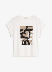 T-shirt z wiskozą i kryształkami. Białe t-shirty bonprix, bez wzorów, z wiskozy, eleganckie, bez kołnierzyka, bez ramiączek. Za 34.99 zł.