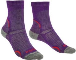 BRIDGEDALE Skarpety damskie HIKE ULTRA LT T2 MERINO 3/4 CREW-S (35-37)-Różowy. Fioletowe skarpetki Bridgedale, bez wzorów, z elastanu. Za 72.35 zł.