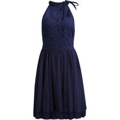 VILA Sukienka damska Vizinna Sl Dress / 1 Navy Blaze r (rozmiar 38). Niebieskie sukienki Vila, na ślub cywilny, bez wzorów, bez kołnierzyka, bez ramiączek, dopasowane. W wyprzedaży za 136.00 zł.