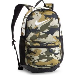 Plecak NIKE - BA5973 209. Zielone plecaki Nike, bez wzorów, z materiału, bez dodatków. Za 139.00 zł.
