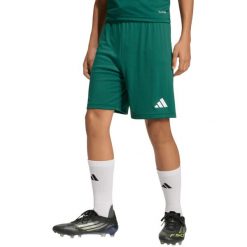 Spodenki krótkie dla dzieci adidas Entrada 26. Zielone szorty adidas, bez wzorów, z poliesteru, młodzieżowe. Za 51.99 zł.