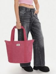 Guess Jeans Torebka CWBEO-GUESS-B-016-09 Różowy. Czerwone shopper bag Guess Jeans, z aplikacjami, z jeansu, bez dodatków. Za 199.99 zł.