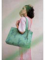 Fritzi aus Preußen Shopper bag "Kahlo" w kolorze zielonym - 27 x 14 x 8 cm rozmiar: onesize. Zielone shopper bag Fritzi aus Preußen, bez wzorów, z materiału, na ramię, bez dodatków. Za 174.02 zł.