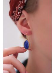 Pierres delicates Pozłacane kolczyki z lapis lazuli rozmiar: onesize. Żółte kolczyki Pierres delicates, z lazurytem, pozłacane. Za 78.84 zł.