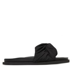 Klapki Inuikii. Czarne klapki Inuikii, bez wzorów, bez obcasa, bez zapięcia. Za 979.99 zł.