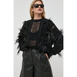 Twinset sweter z domieszką wełny damski kolor czarny lekki. Czarne swetry Twinset, l, w ażurowe wzory, z dzianiny, bez ramiączek. Za 1,359.90 zł.