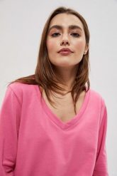 Bluza z dekoltem w serek różowa. Czerwone bluzy MOODO, xs, bez wzorów, z bawełny, bez kaptura. W wyprzedaży za 29.99 zł.