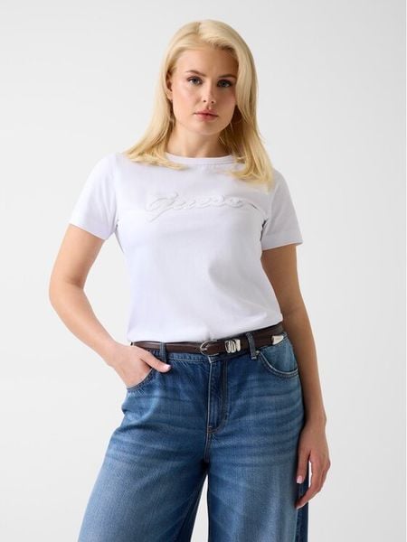 Guess T-Shirt W6GI08 K3023 Biały Regular Fit. Białe t-shirty Guess, l, z aplikacjami, z bawełny, bez kołnierzyka, bez ramiączek. Za 139.99 zł.
