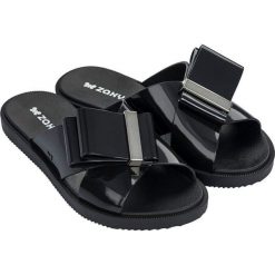 Zaxy Sandały Connect Lush Thong Fem 17596-90081 Black (rozmiar 35-36). Czarne sandały Zaxy, bez wzorów, eleganckie, bez obcasa, bez zapięcia. W wyprzedaży za 101.00 zł.