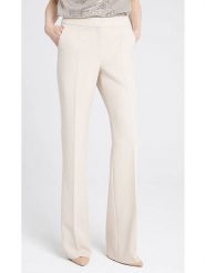 Deni Cler Spodnie w kolorze kremowym rozmiar: 36. Brązowe spodnie materiałowe Deni Cler, bez wzorów, z denimu, klasyczne, z standardowym stanem. Za 625.45 zł.
