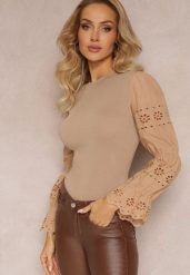 Beżowy Sweter z Ozdobnym Haftem i Ażurowym Rękawem Anulika. Brązowe swetry Renee, na jesień, w ażurowe wzory, z wiskozy, casualowe, bez ramiączek. W wyprzedaży za 67.99 zł.