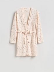 Wzorzysty szlafrok z paskiem - kremowy. Białe szlafroki damskie Reserved, l, bez wzorów, z bawełny, bez ramiączek. Za 119.99 zł.