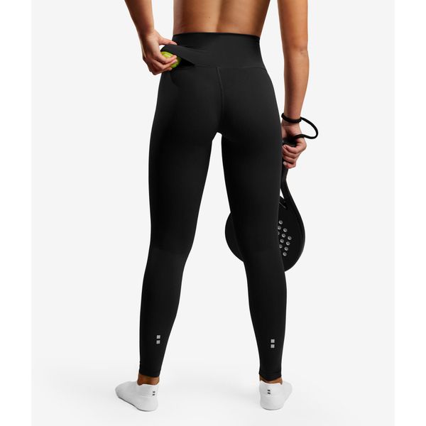 Legginsy sportowe damskie eleganckie. Czarne legginsy NORDICDOTS, l, bez wzorów, z elastanu, na fitness i siłownię. Za 365.00 zł.