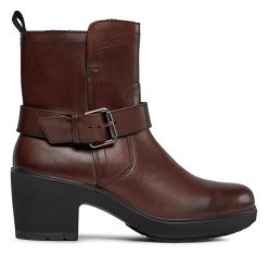 Botki ECCO. Brązowe botki ECCO, bez wzorów, bez obcasa, na słupku, bez zapięcia. Za 519.99 zł.