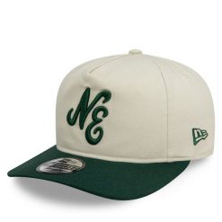 Czapka z daszkiem New Era. Brązowe czapki z daszkiem New Era, bez wzorów. Za 129.99 zł.