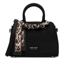 Torebka Nine West. Czarne torebki klasyczne Nine West, bez wzorów, bez dodatków. Za 249.99 zł.