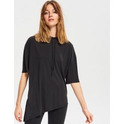 Asymetryczna bluzka - Szary. Bluzki marki Reserved. Za 69.99 zł.