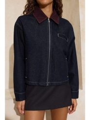 Trendyol Kurtka dżinsowa w kolorze czarnym rozmiar: S. Czarne kurtki Trendyol, s, bez wzorów, z bawełny, bez kaptura. Za 173.99 zł.