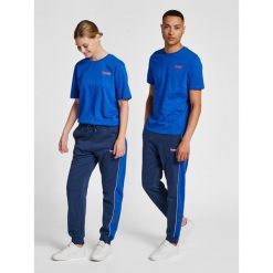 Jogging Hummel GC Julian. Niebieskie szorty Hummel, bez wzorów, z dresówki, sportowe. W wyprzedaży za 241.25 zł.