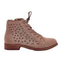 Niskie Botki Z Ażurowym Wzorem S.Barski HY51-185 Beżowe beżowy. Brązowe botki w ażurowe wzory, eleganckie, przed kostkę, bez obcasa, bez zapięcia. Za 240.83 zł.