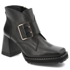 Czarne Botki Armodo Modne Obuwie Damskie. Czarne botki Armodo, bez wzorów, ze skóry, eleganckie, bez obcasa, na obcasie, bez zapięcia. Za 399.00 zł.