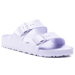 Klapki Birkenstock. Fioletowe klapki Birkenstock, bez wzorów, bez obcasa, bez zapięcia. Za 249.99 zł.