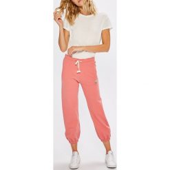 Femi Stories - Spodnie RUMBA. Szare spodnie dresowe Femi Stories, z bawełny. W wyprzedaży za 159.90 zł.