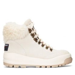 Trzewiki Polo Ralph Lauren. Botki Polo Ralph Lauren, bez wzorów, bez obcasa, na płaskiej podeszwie, bez zapięcia. Za 1,199.00 zł.