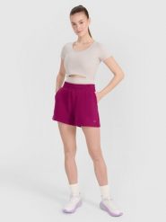 4F Spodenki dresowe damskie - fioletowe XS. Fioletowe szorty 4f, bez wzorów, z bawełny, sportowe. W wyprzedaży za 49.99 zł.