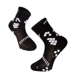 Skarpety uciskowe czarne. Czarne skarpetki TRY TO FLY, bez wzorów. W wyprzedaży za 65.52 zł.