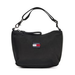 Torebka Tommy Jeans. Czarne torebki klasyczne Tommy Jeans, bez wzorów, z jeansu, klasyczne, bez dodatków. Za 179.99 zł.