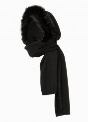 Szal z kapturem. Czarne szaliki i kominy bonprix, bez wzorów, eleganckie. Za 122.99 zł.