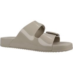 Sandały IGOR S10334 Jasnobrązowy. Brązowe sandały IGOR, bez wzorów, z gumy, bez obcasa, bez zapięcia. Za 170.99 zł.