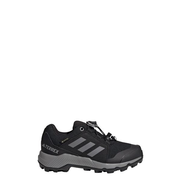 Buty Terrex GORE-TEX Hiking. Czarne buty trekkingowe adidas, z gore-texu, bez zapięcia. W wyprzedaży za 373.70 zł.