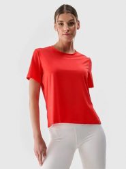 4F Koszulka sportowa w kolorze czerwonym rozmiar: L. Czerwone t-shirty sportowe 4f, l, bez wzorów, z materiału, bez ramiączek, outdoorowe. Za 57.20 zł.