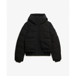 Damska kurtka puchowa Superdry Everest. Czarne kurtki Superdry, bez wzorów, z puchu, bez kaptura. Za 731.90 zł.