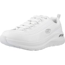Kapcie SKECHERS ARCH FIT 2.0 Biały. Białe kapcie Skechers, bez wzorów, ze skóry. Za 390.99 zł.