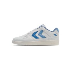 Sneakersy damskie Hummel ST. Power Play LZD. Białe buty sportowe lifestyle Hummel, bez wzorów, sportowe, bez zapięcia. Za 269.50 zł.