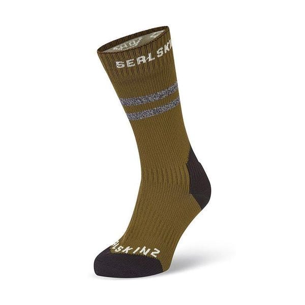 Wodoodporne skarpety Sealskinz Runton. Zielone skarpetki SEALSKINZ, bez wzorów, z materiału. Za 353.00 zł.